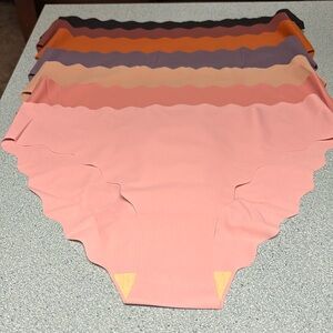 7pairs Women’s Scallop trimmed Briefs